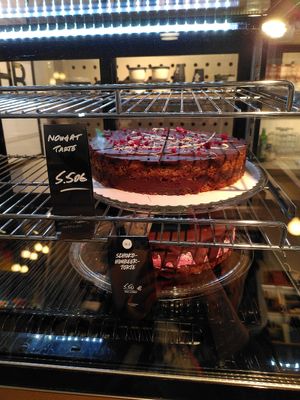  at LUSH Cafe in Munich