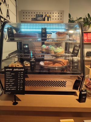  at LUSH Cafe in Munich