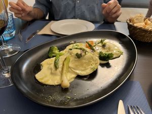Ravioles  at Oé Bistró in Leioa
