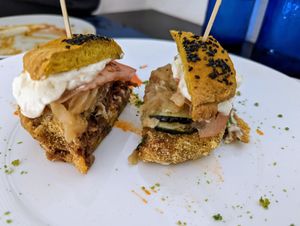 El Feo burger at Oé Bistró in Leioa