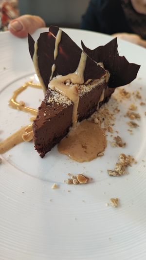 Tarta de chocolate at Oé Bistró in Leioa