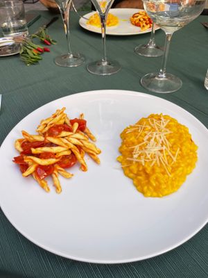 Risotto con stimmi di zafferano (del loro orto), Trofie con Datterini e ciliegini del loro orto. at Mulin Visconti Agriturismo in Castelleone