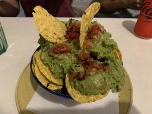 Nachos sin queso  at La Ikas in Barcelona