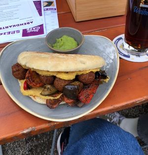 Arabisches Brot (vegan)  at Stadtcafe in Freising