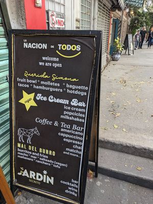  at Querida Simona in Mexico City