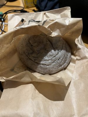 Anko filled bun   at Joseon Snack 조선스낵 -Shinsegae branch in Busan