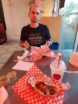  at Veggietize me in Panorama City