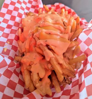 Veg-n-out fries at Veggietize me in Panorama City