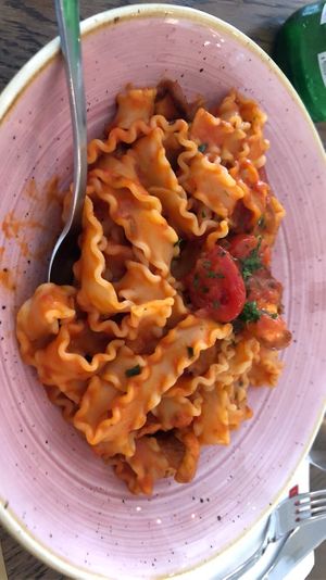 Empfehlung des Monats: Pasta mit Pilzen und Kräutern in Tomatensauce  at L'Osteria Sylt in Sylt