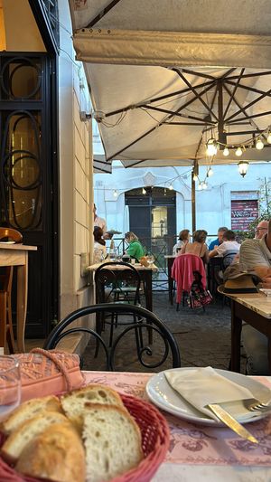 Nice vibe!  at Gli Angeletti in Rome