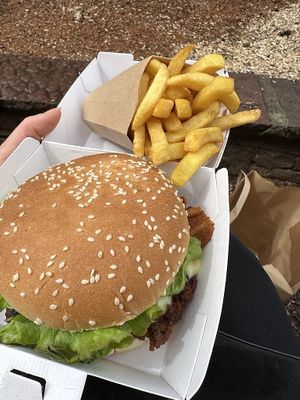 The Smoker burger menu at Tasty Veggies in Eguisheim