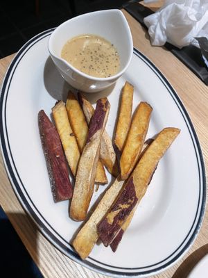 Japanese sweet potato fries   at BOX Burger - 宮城野店 in Hakone