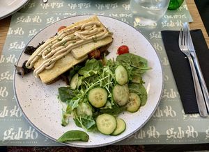 Ovos benedict vegan   at Galripo in Peso Da Regua