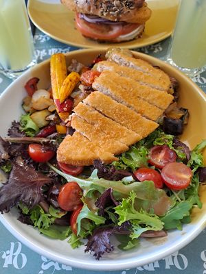 Ensalada  at Galripo in Peso Da Regua