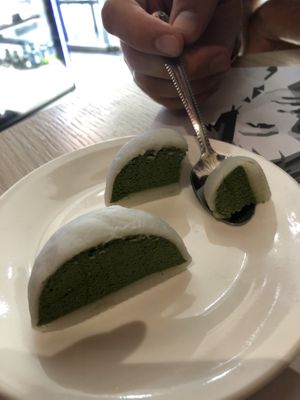 Vegan green tea mochi😍  at Japanos Athenaeum in Bucharest