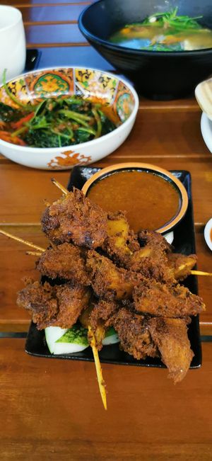  at Red Apple 红苹果素食 - Tampines in East Singapore