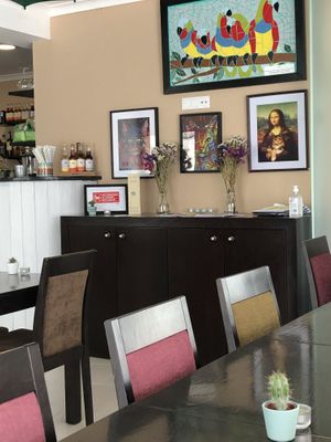 Espaço de decoração   at Cajual Vegan Foodsters in Loule