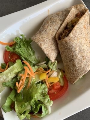 Veganer mexikanischer Wrap  at Cafe Restaurant Am Flugplatz in Wyk Auf Foehr