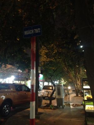 Street  at Ho Tay in Hanoi