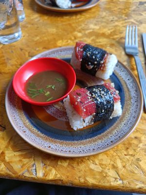 Sushi de pastèque aux alges at Soleil Vert in Le Havre