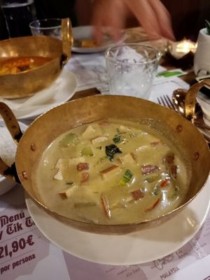 Curry verde con tofu at Tik Thai in Granollers