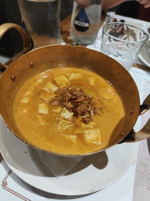 Masaman curry de tofu at Tik Thai in Granollers