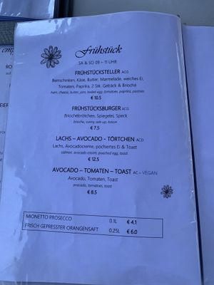 Menu - breakfast (Avocado Toast)  at Seehaus Cafe Restaurant Pizzeria in Riegersburg