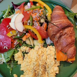 Lachsfrühstück at Katzentempel - Leipzig Mitte in Leipzig