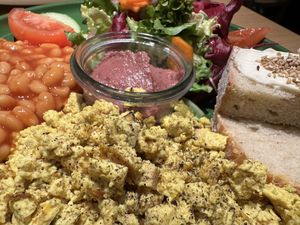 breakfast  at Katzentempel - Leipzig Mitte in Leipzig