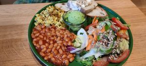 Breakfast with Beans at Katzentempel - Leipzig Mitte in Leipzig