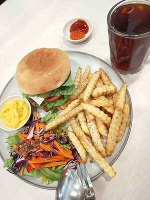Black Pepper Burger (with a side of mayo) at Gopal's The Holy Cow in East Singapore