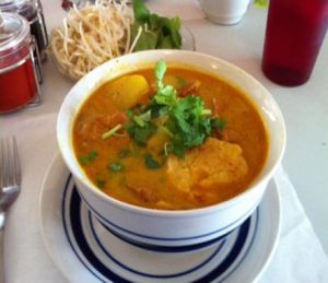 Vegan Chicken Curry with Rice Noodles at Phoenix Garden in Richmond