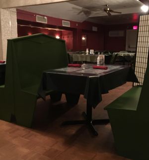 some seating at Phoenix Garden in Richmond