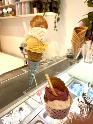 Horn with Lemon - Mango. Cup with Fruit of the Forest - Lemon.  at Bob Rock's in Zadar