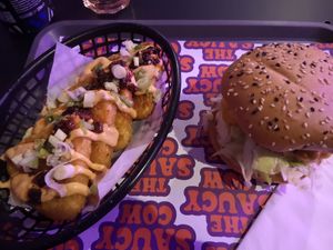 Hash browns and burger at The Saucy Cow in Dublin