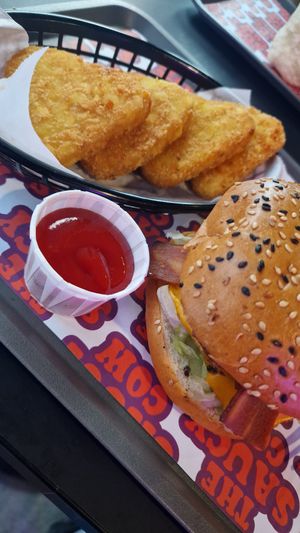 Classic Burger with Hash Browns at The Saucy Cow in Dublin