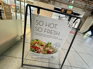 sign  at Dean & David in Halle