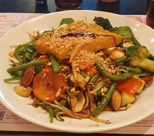 Grilled veggies with yakisoba sauce and tempeh at MoschMosch - Europa-Allee in Frankfurt