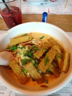 Vegan curry with tempeh at MoschMosch - Europa-Allee in Frankfurt