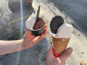 Almond milk and the „vegan nutella“ (had a different name I forgot)  at Gelatiamo in Rhodes