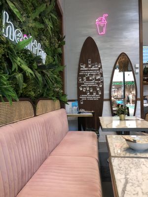 Inside  at Kenny's - Donauzentrum in Vienna