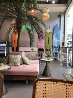 Inside   at Kenny's - Donauzentrum in Vienna