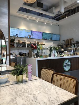 Inside   at Kenny's - Donauzentrum in Vienna