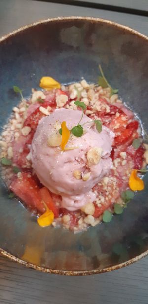 Strawberry ice dessert at Lento in Antwerpen