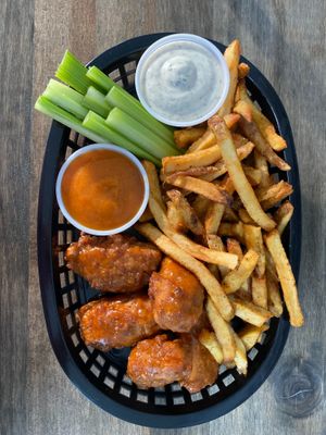 Wings at Zammy's Vegan Kitchen in Columbus