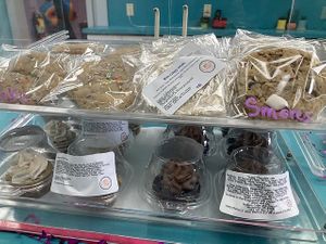 Cookies at Zammy's Vegan Kitchen in Columbus