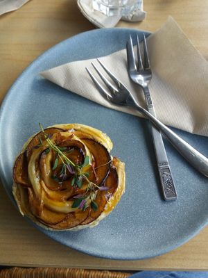 Apple frangipani tart at Wild Pear Kitchen in New Plymouth