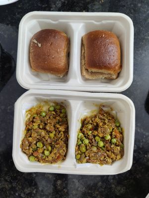 Kheema pao at Rose & Joe  in Mumbai