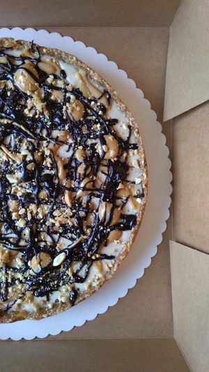 NoCheesecake de Snickers at Tâmaras e Cacau in Nisa