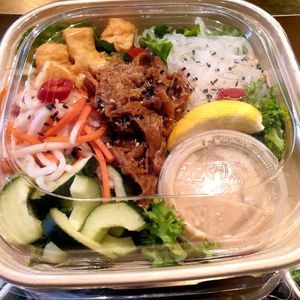 Soy meat salad with sesame dressing at Lina's in Seoul